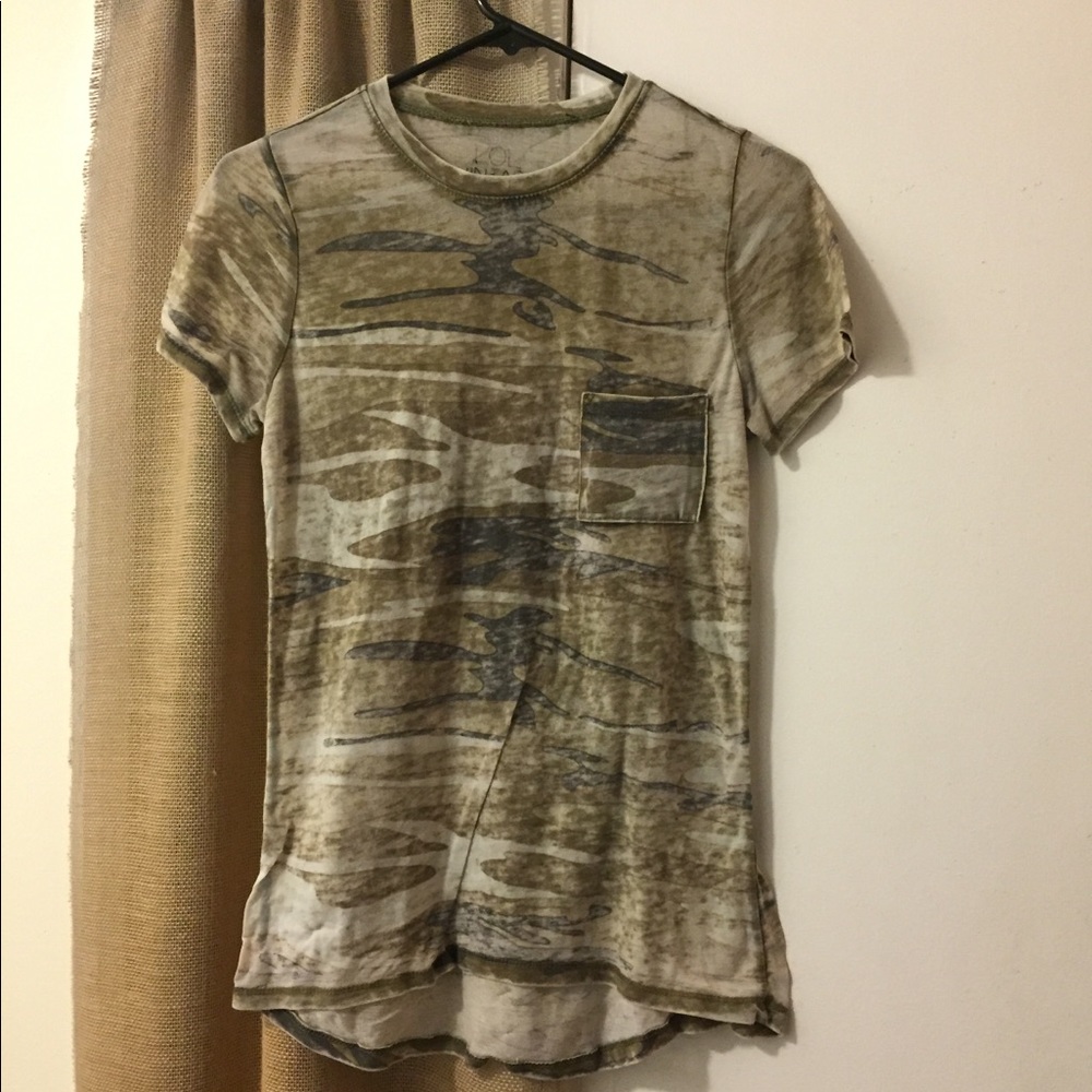 CAMO burnt out tee